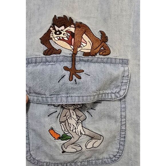 VTG Looney Tunes Embroidered Denim Shirt Featuring Bugs Bunny & Taz Characters - Picture 3 of 11